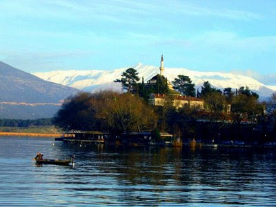 ΙΩΑΝΝΙΝΑ ΜΟΝΟΔΕΝΔΡΙ – ΑΧΕΡΟΝΤΑΣ –ΠΡΕΒΕΖΑ - ΠΑΡΓΑ (κρουαζιέρα Παξοί – Αντίπαξοι)  4,5 μέρες          13,14–17  Αυγούστου 2026